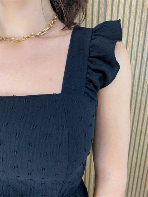 vestido pipoquinha curto
